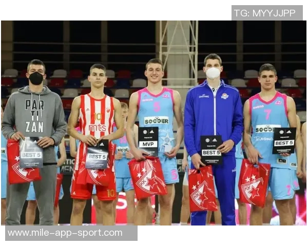 拉加贝尔认为约基奇与亚历山大争夺MVP更倾向于支持前者