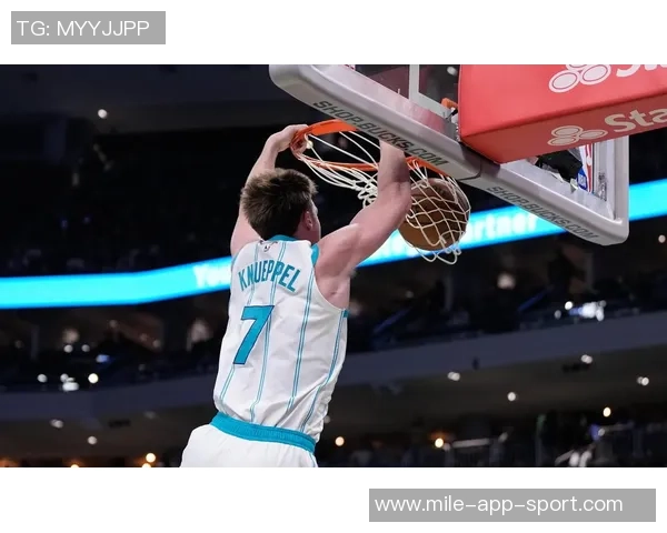 本赛季新秀表现亮眼克尼佩尔领衔20场得分榜鹈鹕双人入围引关注 本赛季新秀表现亮眼克尼佩尔领衔20场得分榜鹈鹕双人入围引关注