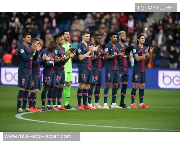 悼念维科特巴黎圣日耳曼前主帅离世俱乐部官方发文致以哀悼